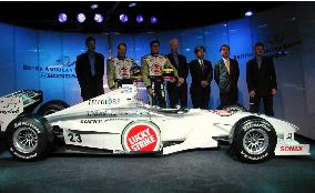 Honda Motor unveils new Formula One car